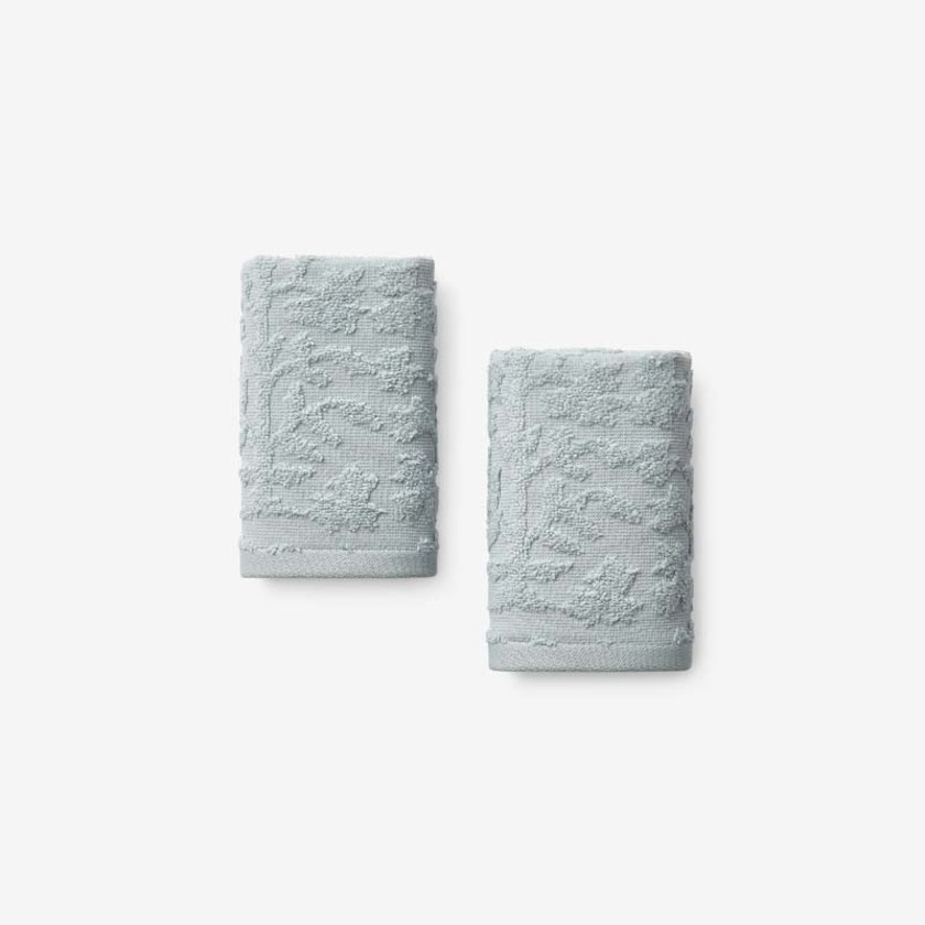 Floral Jacquard Bath Towel