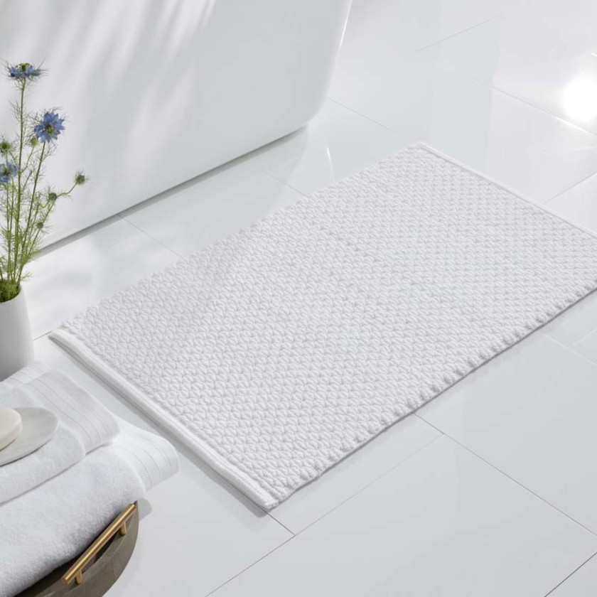 Textured Handwoven Cotton Bath Rug - Diamond, 17 in. x 24 in.,Diamond