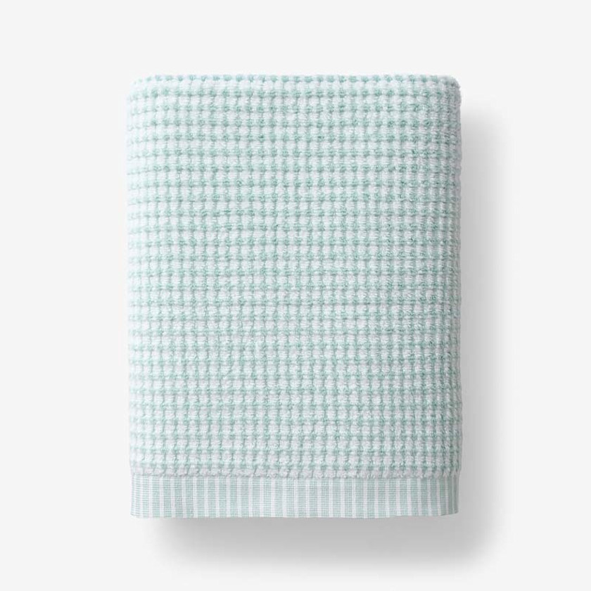 Textured Dot Bath Towel