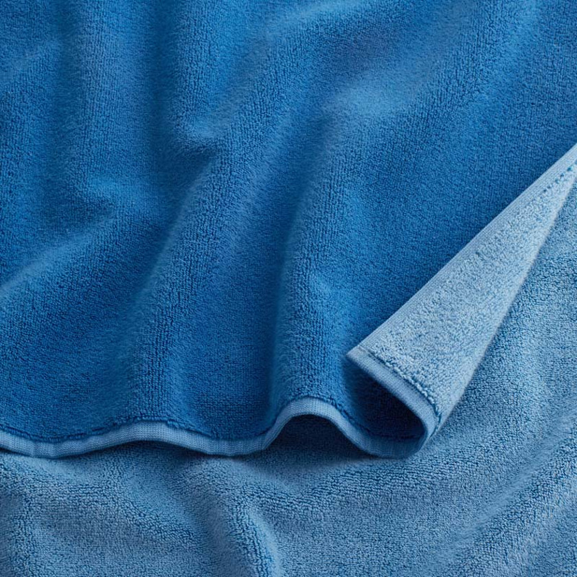 Reversible Solid Bath Towel,Blue