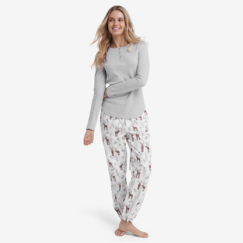 Family Flannel Women's Henley Pajama Set - Winter Deers, L