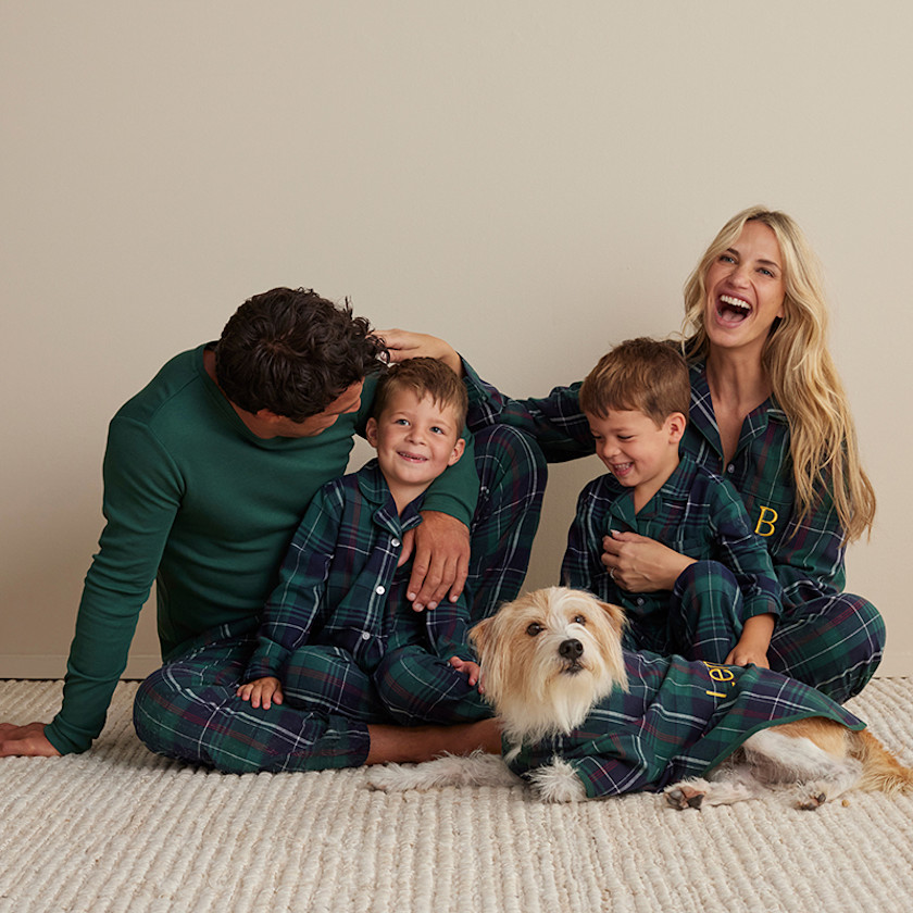 Family Flannel Men's Jogger Pants Pajama Set,Pine Plaid