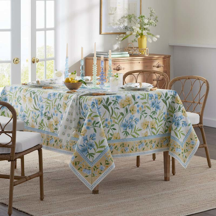 Garden Floral Cotton Tablecloth,Gardenia Mist