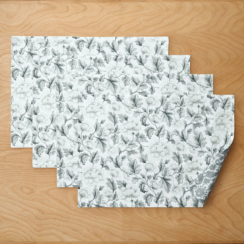 Charming Flower Reversible Placemats, Set of 4