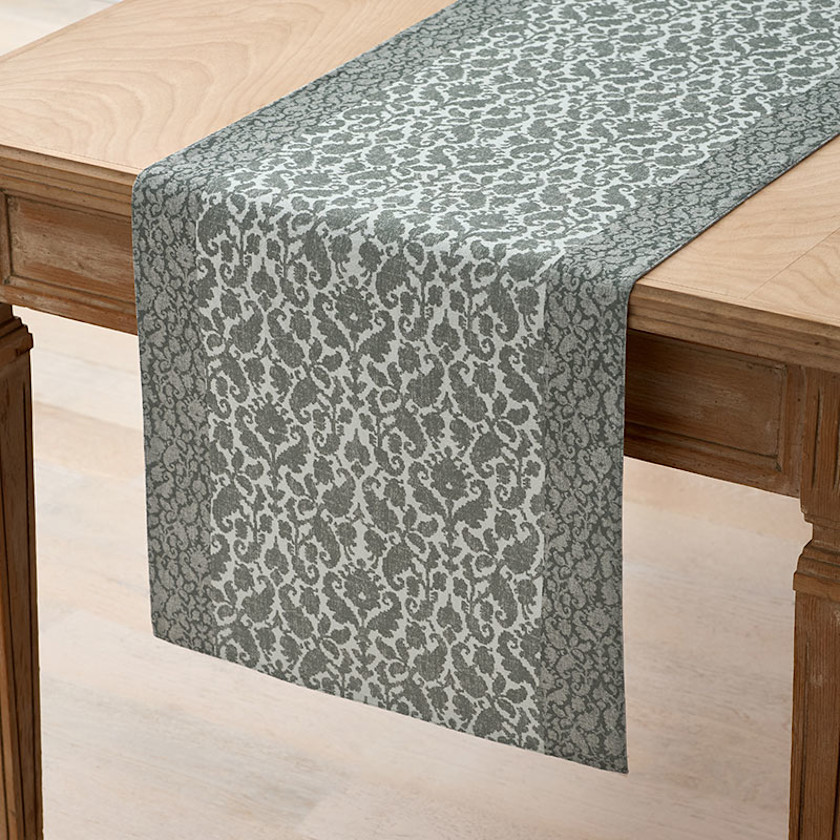 Charming Flower Table Runner