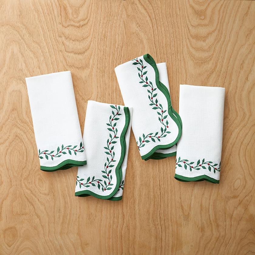 Spiceberry Scallop Embroidered Napkins, Set of 4