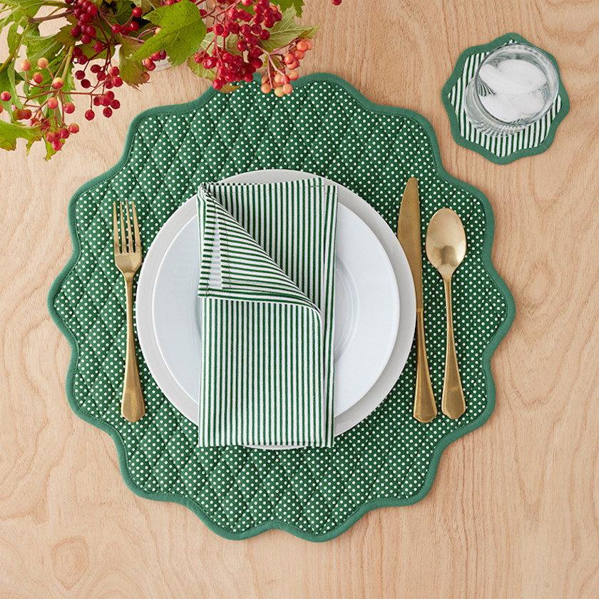 Stripe Dot Scallop Reversible Round Placemats, Set of 4,Green