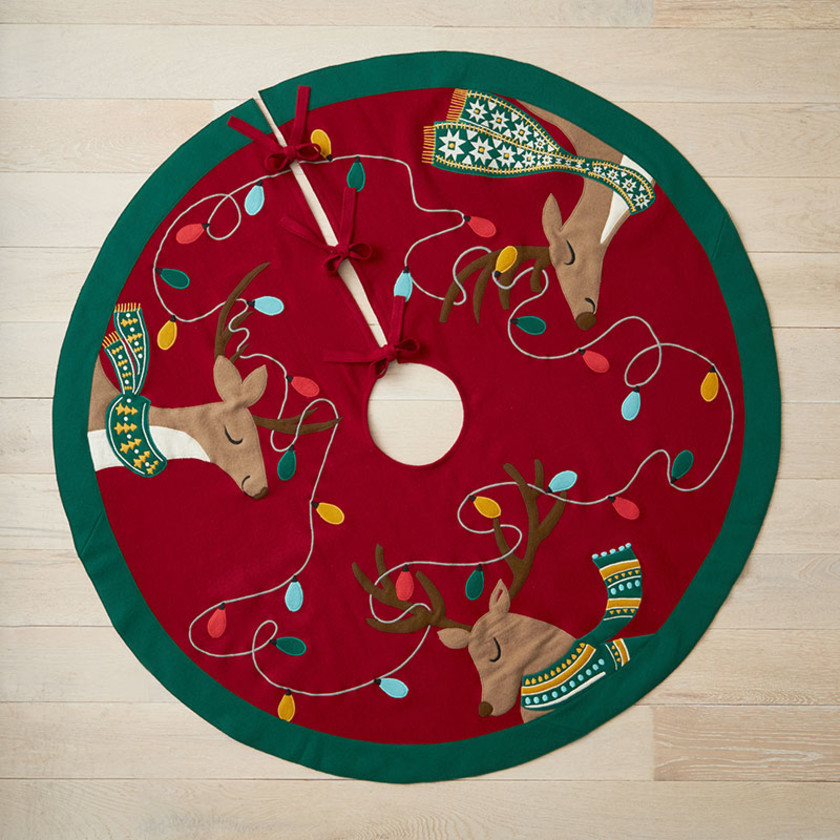 Holiday Felt Tree Skirt - Deer,Deer