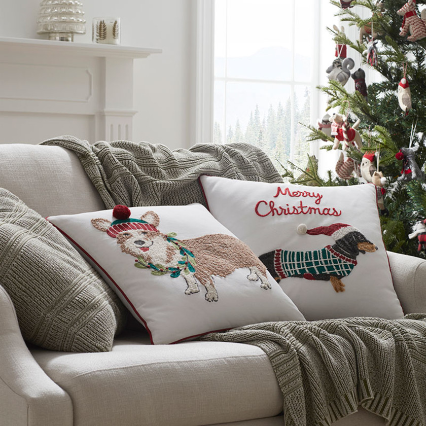 Decorative christmas throw pillows discount