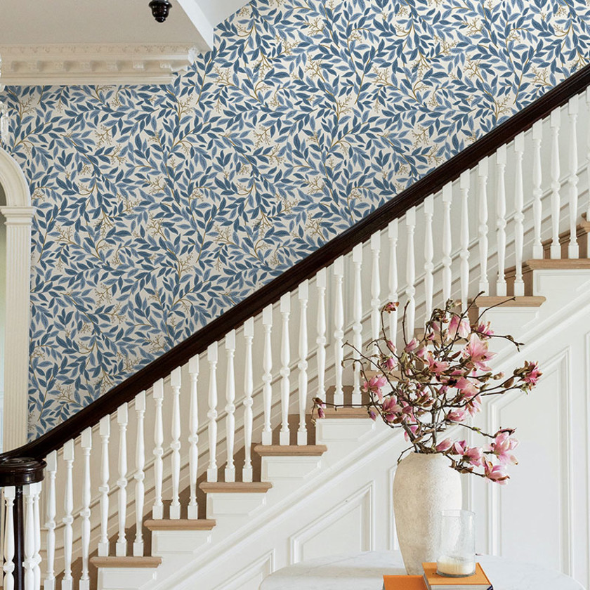 Willowberry Traditional Wallpaper,Blue & White
