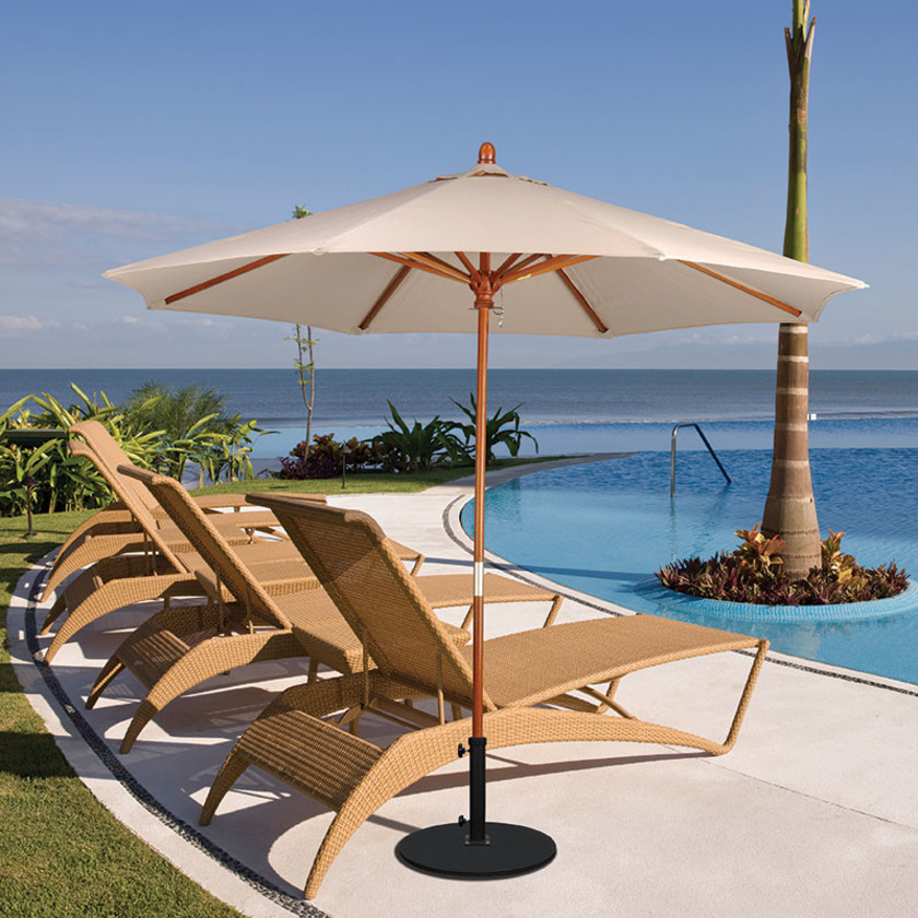 Round Outdoor Patio Umbrella, Wood with Manual Lift - Antique Beige, 7.5',Antique Beige