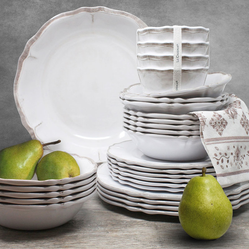 Rustica Antique White Melamine 4-Piece Dinnerware Sets