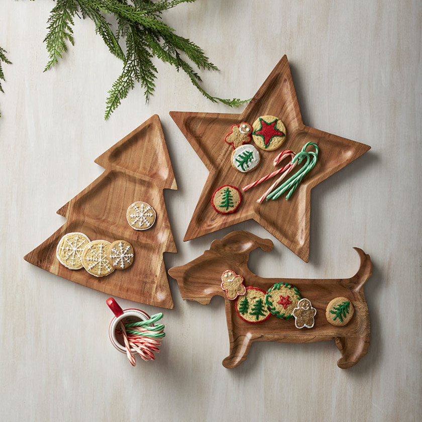 Holiday Carved Wood Platter - Scottie,Scottie