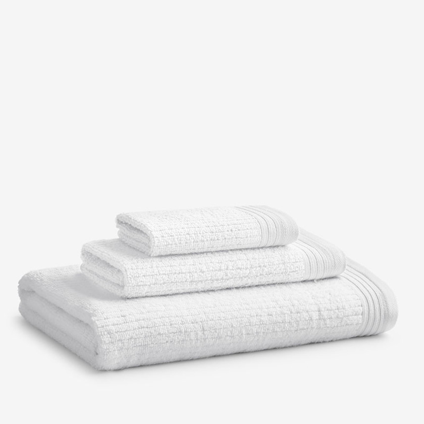 Green Earth Quick Dry Bath Towel by Micro Cotton The Company Store