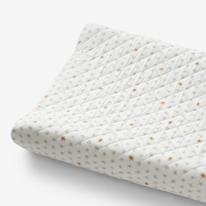 Ditsy Star Classic Cool Organic Cotton Percale Quilted Changing Pad Cover