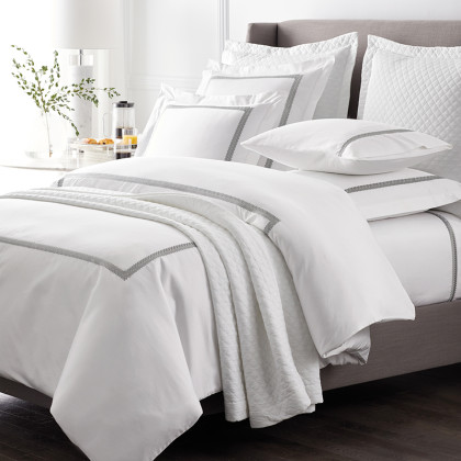 Hewett Luxe Smooth Egyptian Cotton Sateen Bed Sheet Set - Gray, King