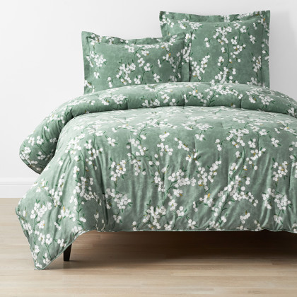 Maria Floral Classic Smooth Rayon Made From Bamboo Sateen Comforter