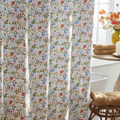 Strawberry Fields Classic Cool Cotton Percale Shower Curtain - White Multi