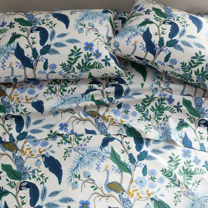 Peacock Classic Smooth Sateen Fitted Bed Sheet - Ivory Multi, Twin