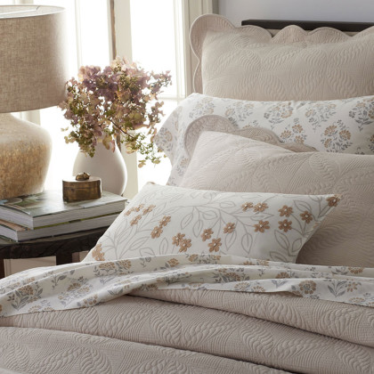 Mariel Decorative Lumbar Pillow Cover - Floral Gold