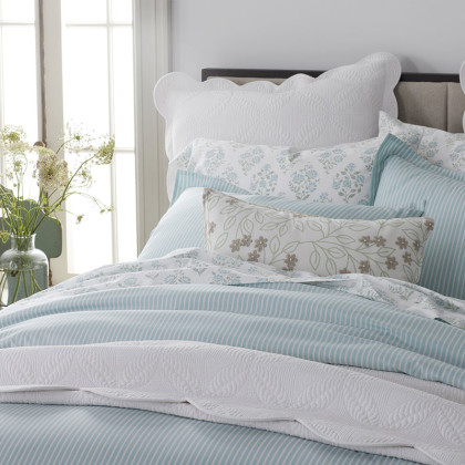Mariel Decorative Lumbar Pillow Cover - Floral White Multi