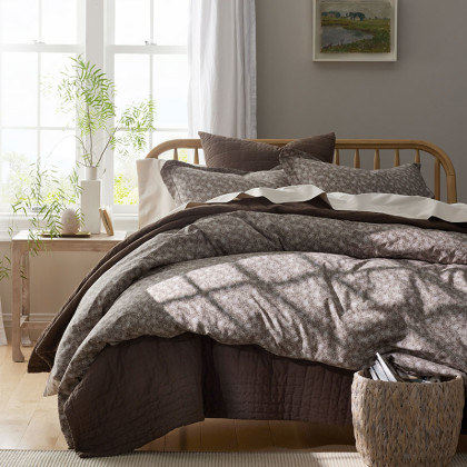 Mini Floral Vine Classic Cool Percale Bed Sheet Set - Mocha, Queen