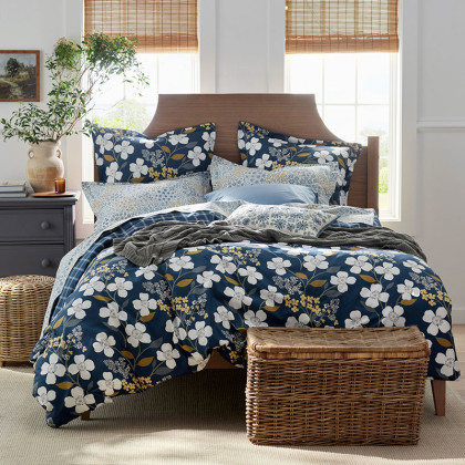 Adley Floral & Ditsy Floral Classic Cool Cotton Percale Reversible Duvet Cover - Floral Navy, Twin