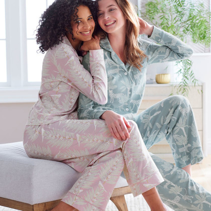 Forever 21 Hacci Notched Collar Sleep Set For Women- Soft Pajama Set With  Button Down Top And Long Pants With Pockets & Drawstring- Comfortable Winter  Loungewear Set, Heather Grey, X-S at
