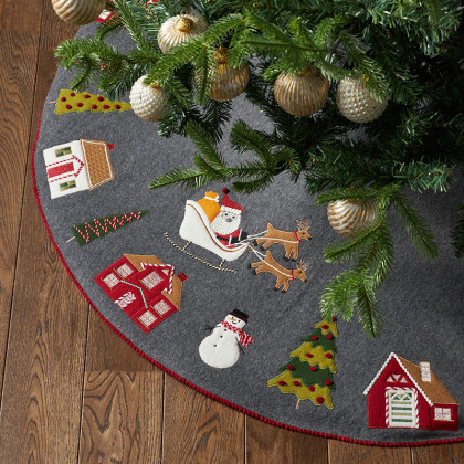 Winter Cottage Embroidered Applique Felt Tree Skirt