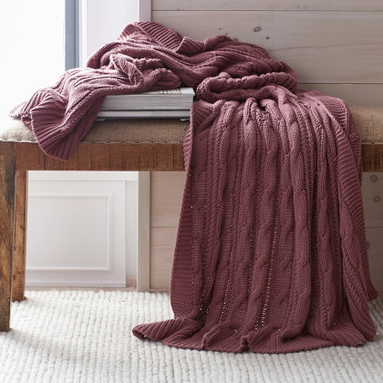 Chunky Cable Knit Throw - Rose