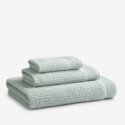 Quick Dry Bath Towel by Micro Cotton® - Green Tea