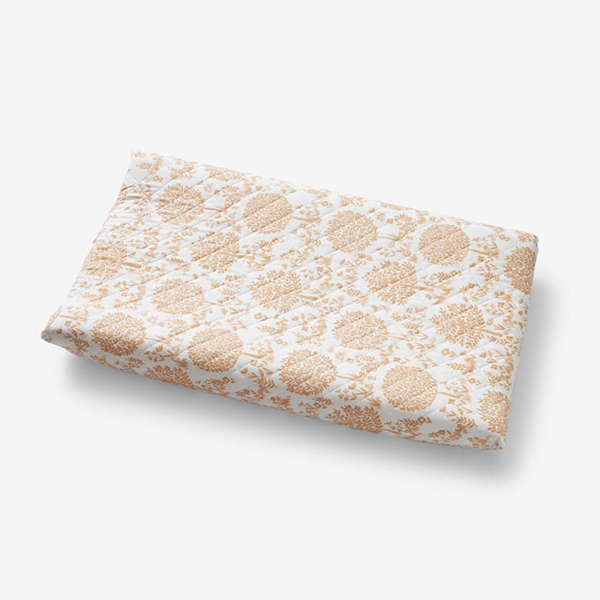 Wild Grove Classic Cool Organic Cotton Percale Quilted Changing Pad Cover - White Multi