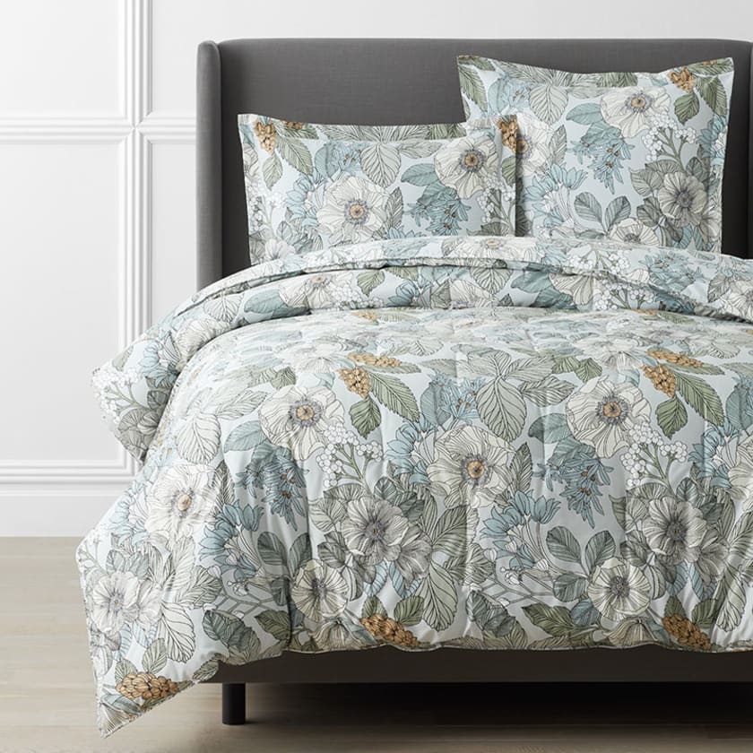 Mona Floral Premium Smooth Wrinkle-Free Sateen Comforter