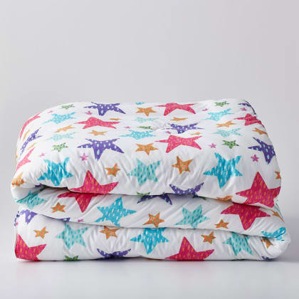 Company Kids™ Bright Stars Organic Cotton Percale Comforter