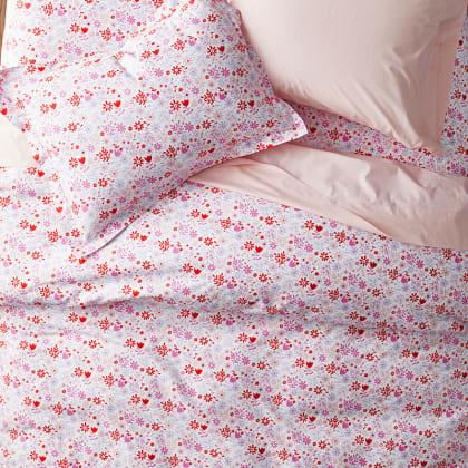 Company Kids™ Flower Shower Organic Cotton Percale Comforter Set