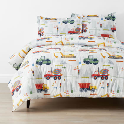 Company Kids™ Construction Trucks Organic Cotton Percale Comforter Set