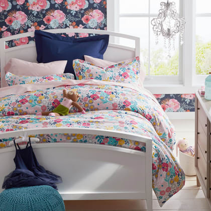 Company Kids™ Floral Organic Cotton Percale Comforter Set