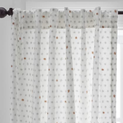 Company Kids™ Ditsy Star Organic Cotton Percale Window Curtain - Gray