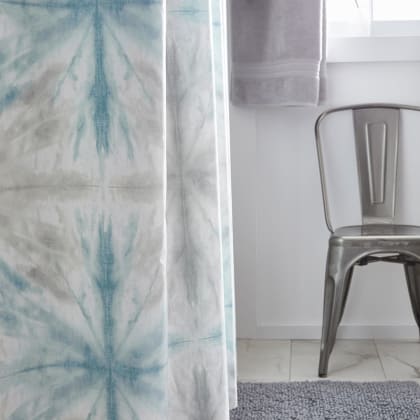 Cstudio Home Tie-Dye Organic Cotton Percale Shower Curtain - Blue Multi