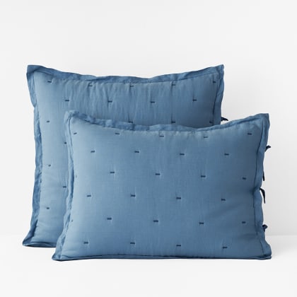 Legends Hotel™ Reversible Relaxed Linen Quilted Sham - Denim Blue/Blue