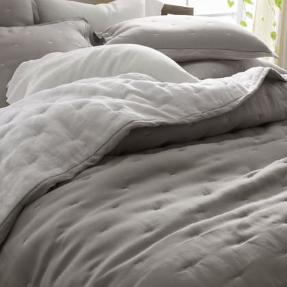 Legends Hotel™ Reversible Relaxed Linen Quilted Sham - White/Gray