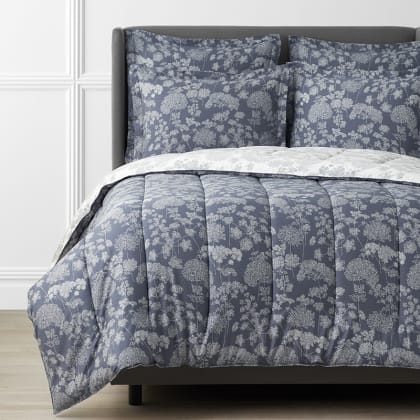 Legends Hotel™ Hana Cotton and TENCEL™ Lyocell Reversible Comforter