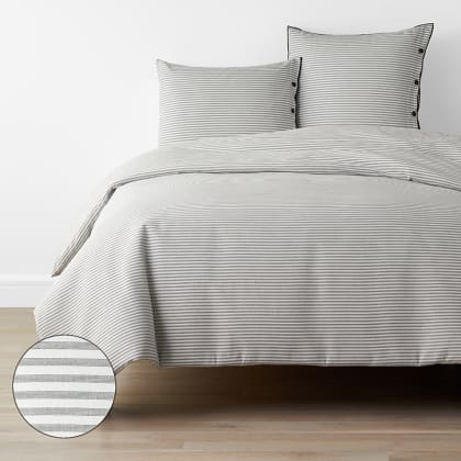 Company Organic Cotton™ Black and Cream Pinstripe Yarn-Dyed Percale Duvet Cover