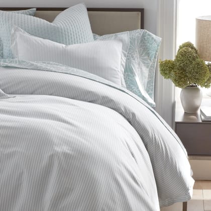 Legends Hotel™ Lila Stripe Wrinkle-Free Sateen Comforter - Cloud