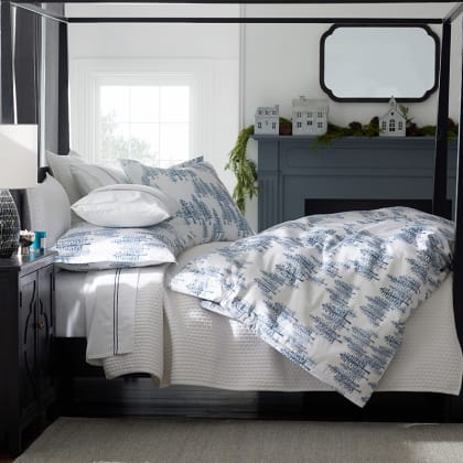Legends Hotel™ Winter Woods Wrinkle-Free Sateen Comforter