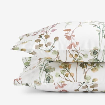 Legends Hotel™ Watercolor Flowers Wrinkle-Free Sateen Pillowcases