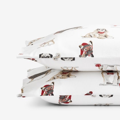 Legends Hotel™ Stylish Dogs Velvet Flannel Pillowcases  - Multi