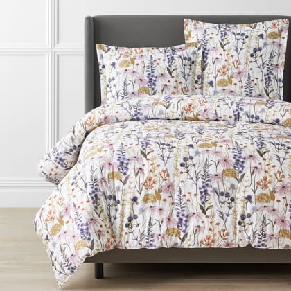 Legends Hotel™ Florence Wrinkle-Free Sateen Comforter