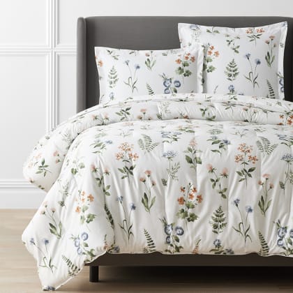 Legends Hotel™ Frances Wrinkle-Free Sateen Comforter