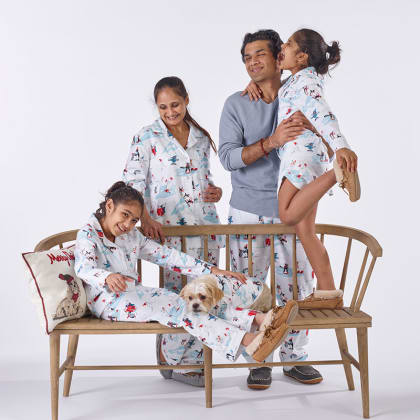 Company Cotton™ Family Flannel Womens Pajama Set - Snowy Fun Friends